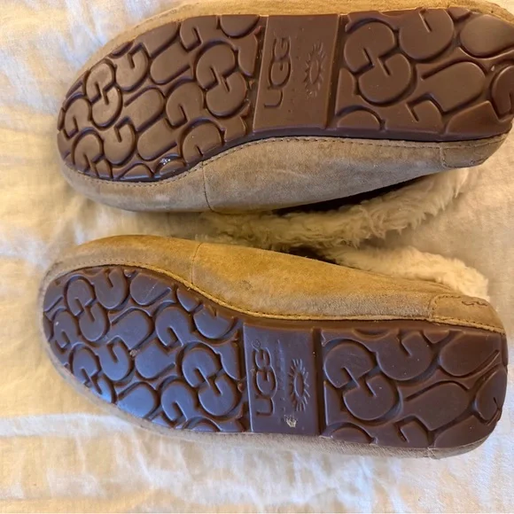 Ugg Moccasin Slippers - Picture 4 of 6